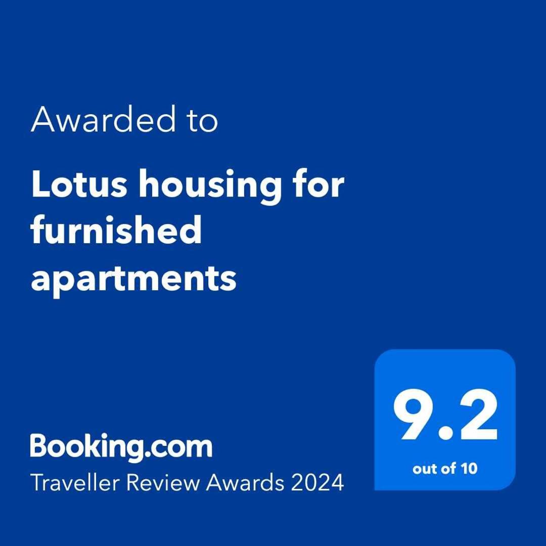 Lotus Housing For Furnished Apartments 제라시 외부 사진